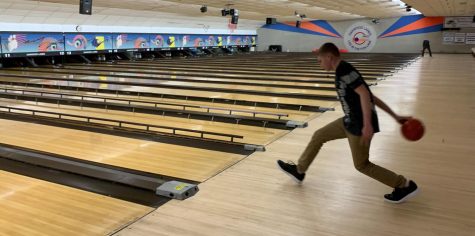 Senior Carmeron Eaton, who led all bowlers with high scores during the 2022 Unified Bowling season, knocks down more pins March 14 at Oakwood Lanes in Washington. Warren Hills’ Best Buddies Club is a part of a Unified Bowling program that competes with other schools in the Warren County area. This year’s competition against other schools was postponed due to COVID-19 concerns. Each Monday, from Jan. 24 through March 14, at Oakwood Lanes on Route 31 in Washington, eight to 14 Warren Hills students participated in bowling two or more games. The last day of the program included a celebratory party with the parents and awarded all participants with bowling accomplishment awards. Best Buddies Advisor Toni Manfra, who is a Warren Hills English teacher, oversaw the Unified Bowling Program. Were so happy to have Unified Bowling back at Warren Hills and looking forward to growing the program in the future,” Manfra said. “Every single one of our Unified athletes improved their skills and scores over the season.” Warren Hills’ Best Buddies Club is a part of Best Buddies International, which describes itself on its website as “the world’s largest organization dedicated to ending the social, physical and economic isolation of 200 million people with intellectual and developmental disabilities.” (Photo courtesy of Toni Manfra)