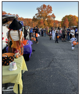 Warren Hills Peer Leadership Program puts on the third successful Trunk or
Treat. (Photo by Ava Snyder).